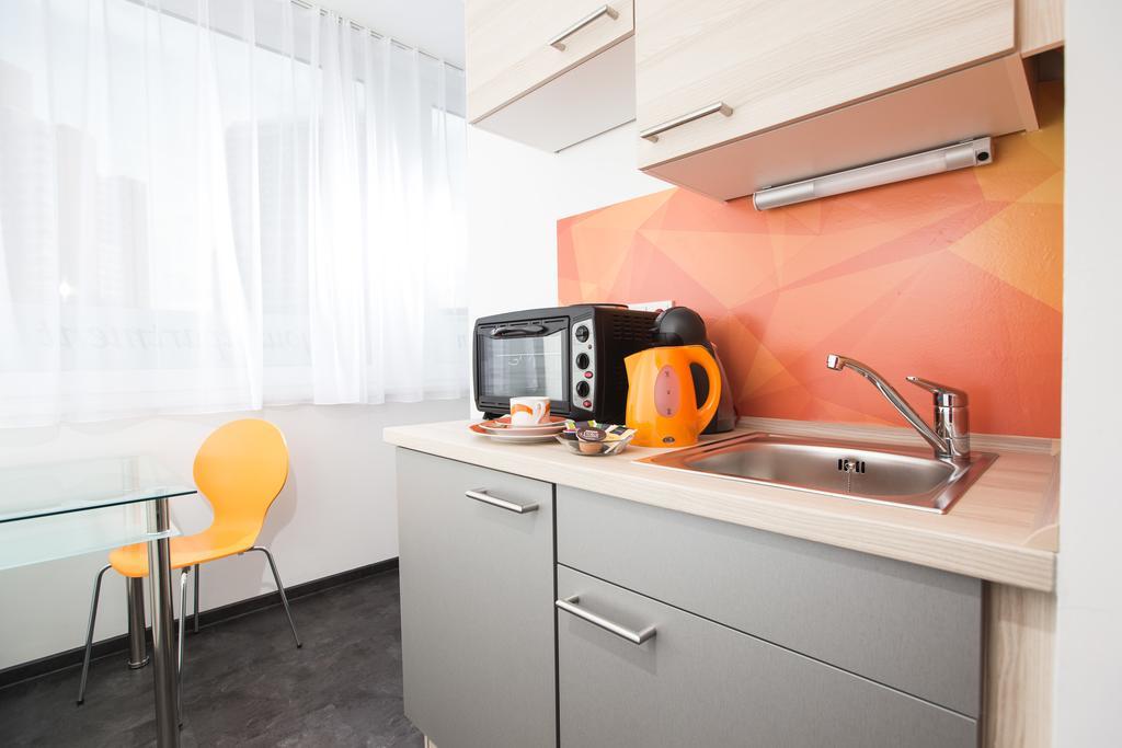 Design Sleepy Cologne Aparthotel Room photo